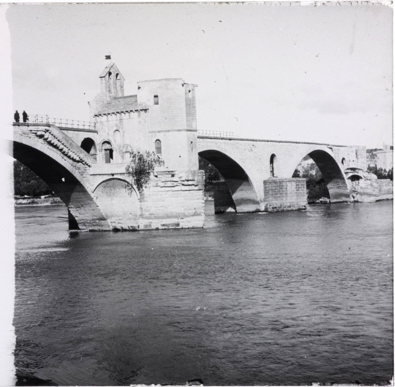photographie Avignon. Le célèbre pont Ph.2011.00.10.1 Photo
