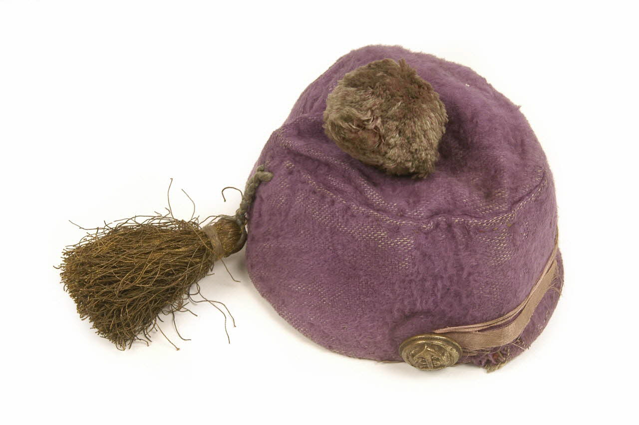 accessoire du costume de marionnette 1989.3.67.2 Photo Mucem/Virginie Louis