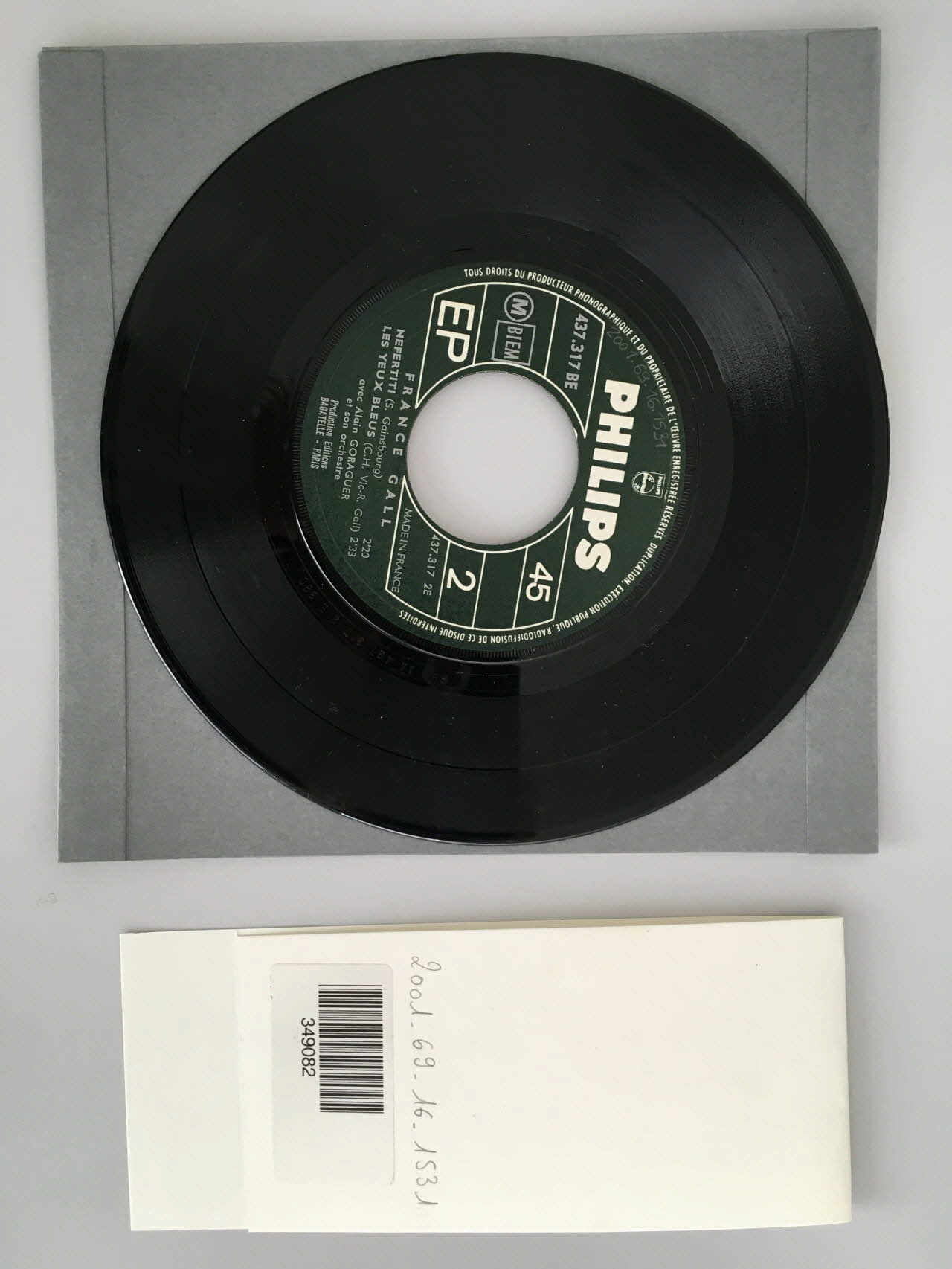 disque 45 tours Polichinelle 2001.69.16.1531 Photo