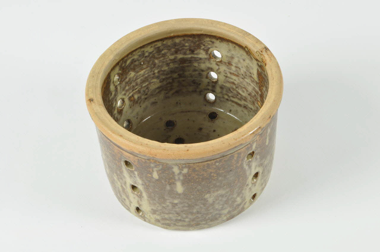 Armand Bedu faisselle Centre, France 1900-1943 1943.4.43 Photo Mucem