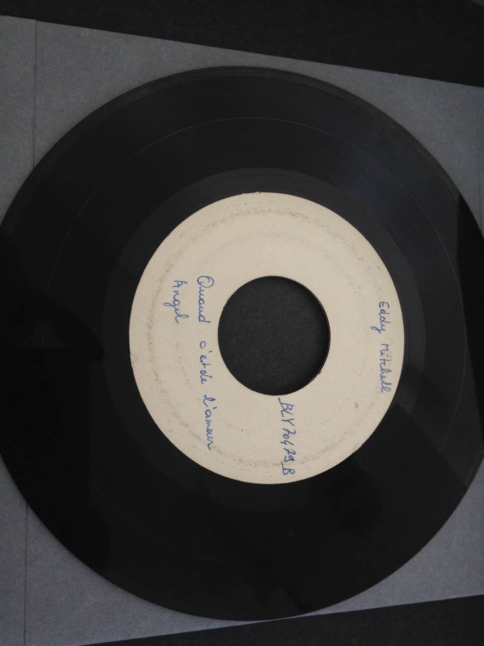 Eddy Mitchell ; Barclay disque 45 tours Angel France 1962/10/24 2001.69.16.3916 Photo