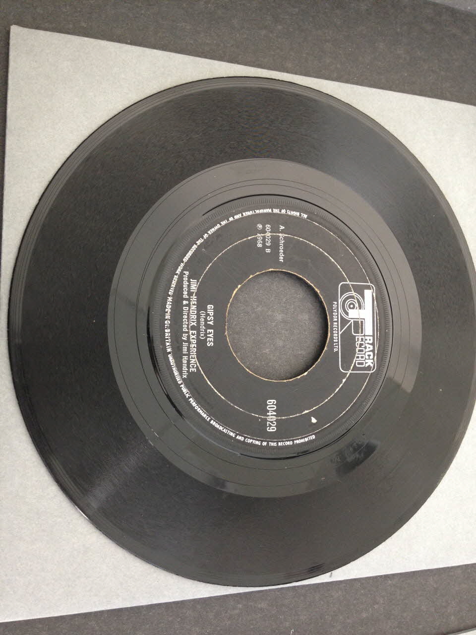 Jimi Hendrix ; Polydor disque 45 tours Gipsy eyes Royaume-Uni 1968 2001.69.16.3919 Photo