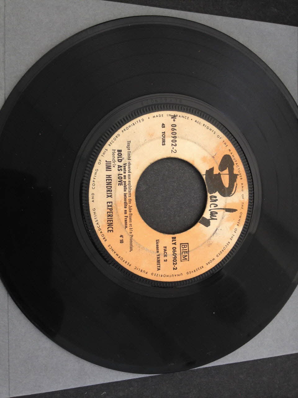 Jimi Hendrix ; Barclay disque 45 tours Bold as love France 1967 2001.69.16.3920 Photo
