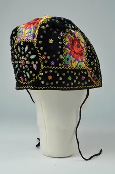 bonnet de fillette 1996.20.3 Photo Mucem