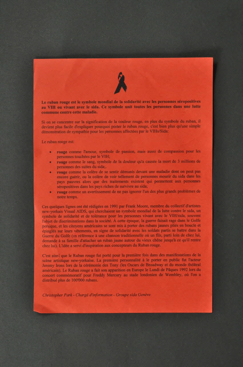 Groupe Sida Genève tract Texte explicatif sur le ruban rouge Lorraine, France 2004 2004.254.5 Photo Mucem