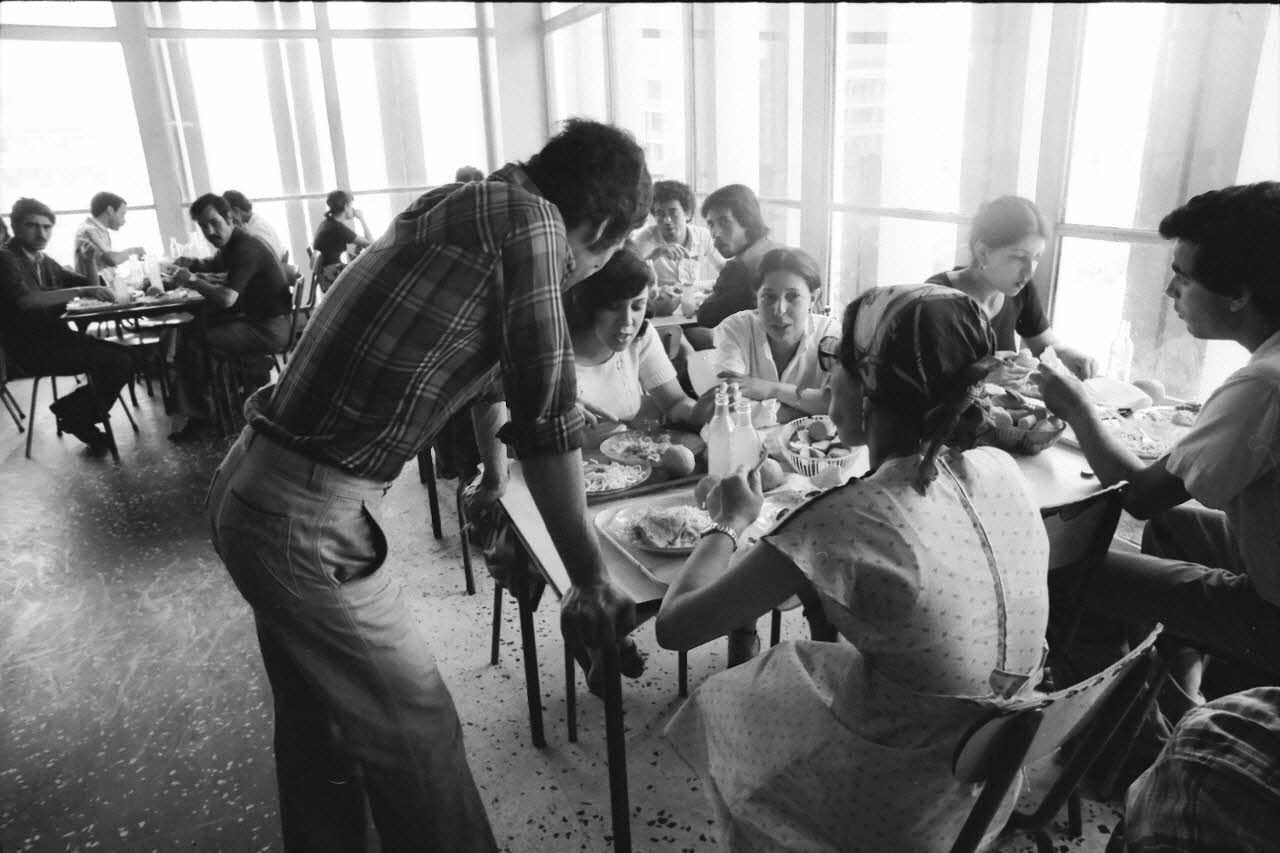 Alain Leloup tirage photographique Usine Annaba, Algérie 1979 2018.94.1.77 Photo Collection Mucem  Alain Leloup