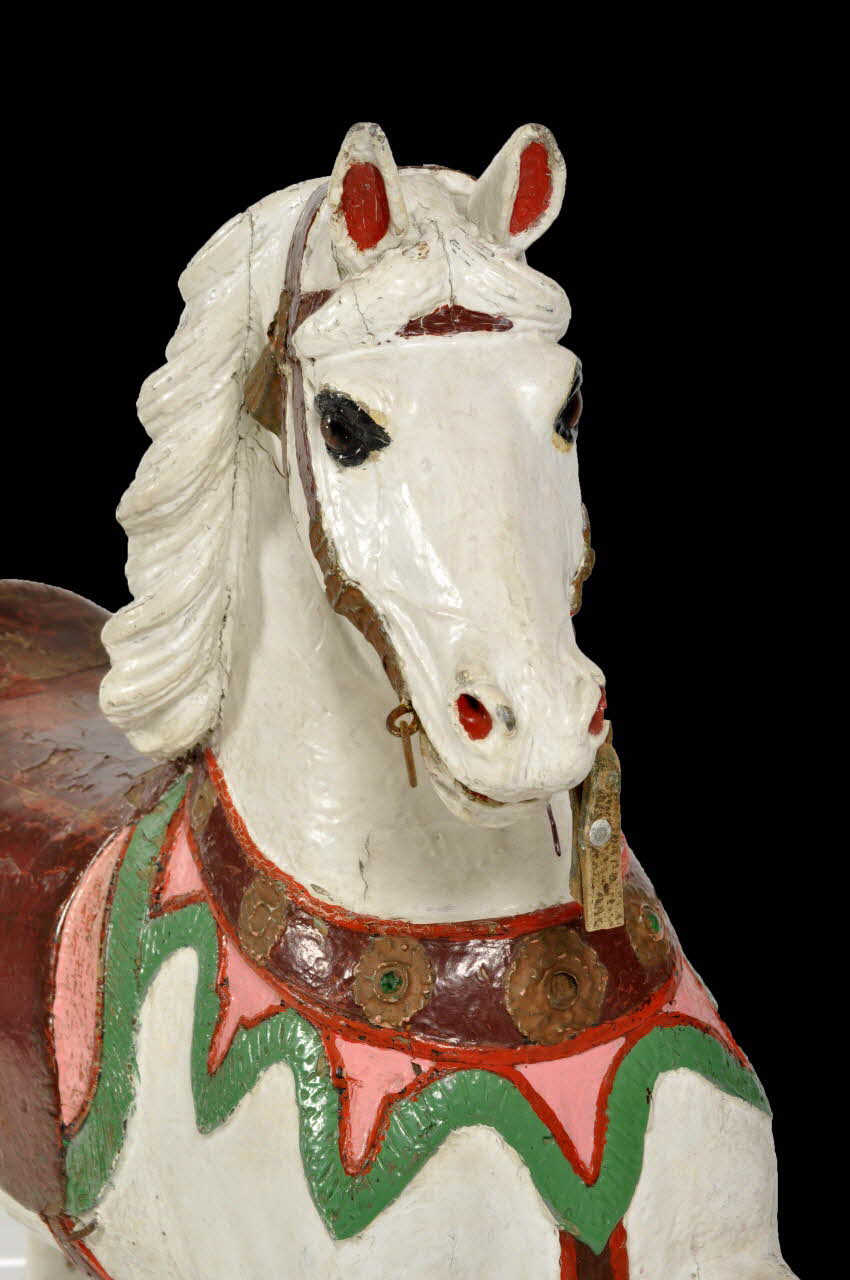Gustave Bayol SUJET DE MANEGE : CHEVAL Allemagne 1890 1988.6.55.2 Photo Mucem
