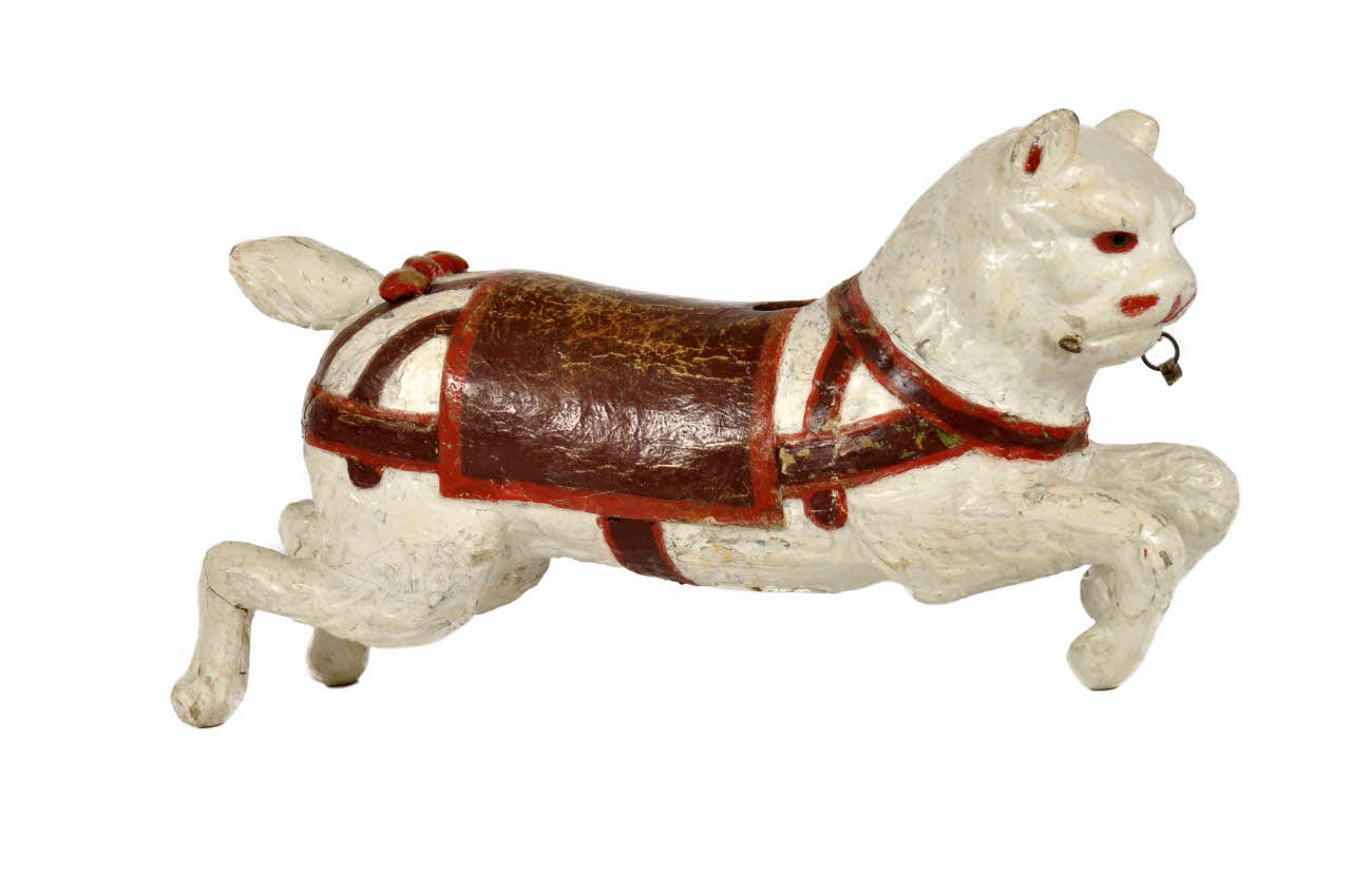 Gustave Bayol manège de chevaux de bois Pays de la Loire, France 1890 1988.6.60 Photo Mucem