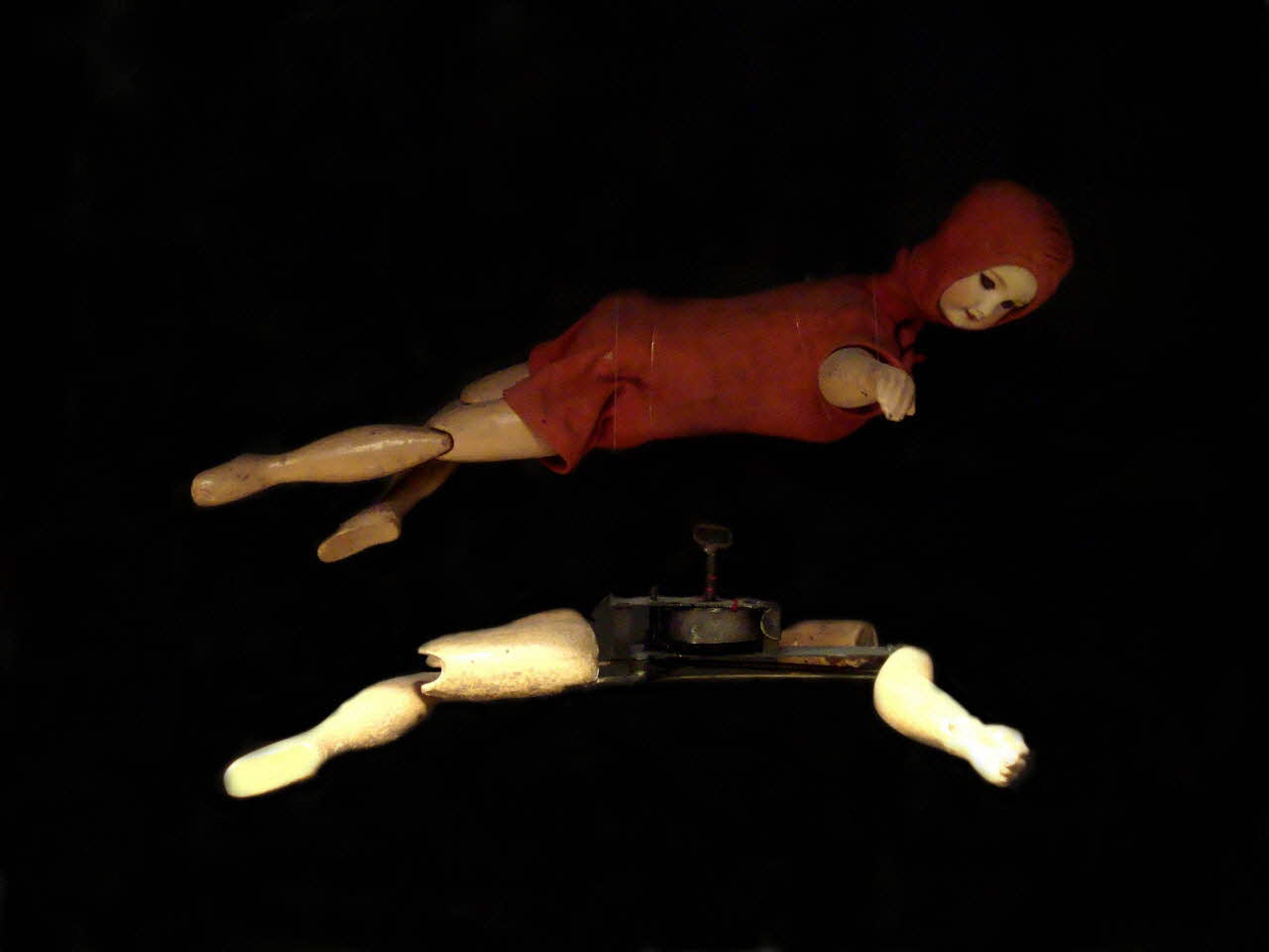 automate mécanique Poupée nageuse 1985.25.160 Photo Mucem / cliché : Souillac, musée de l'automate