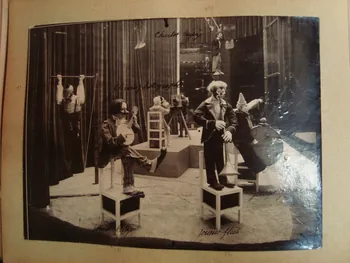 photographie Vitrine animée : le cirque 1985.25.238 Photo Mucem / cliché : Souillac, musée de l'automate