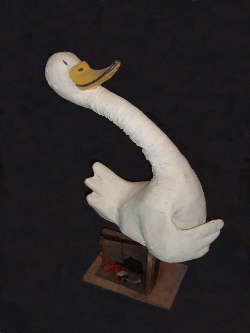 Roullet Decamps automate électrique Cygne de Léda - L'assemblée des animaux célèbres Ile-de-France, France 1945-1950 1985.25.277.5 Photo Mucem / cliché : Souillac, musée de l'automate