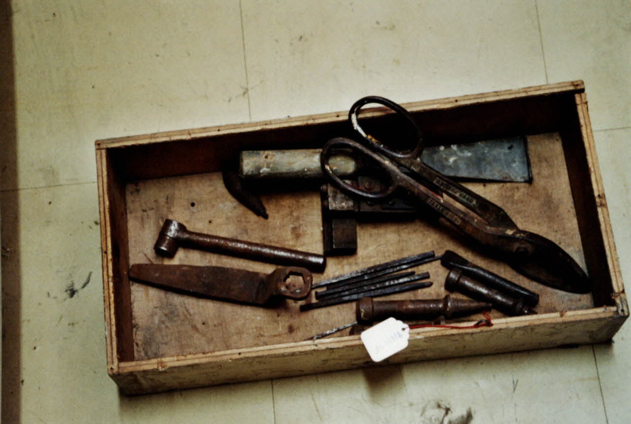 outils Emportes pièces 1985.25.318.1-5 Photo Mucem / cliché : Souillac, musée de l'automate