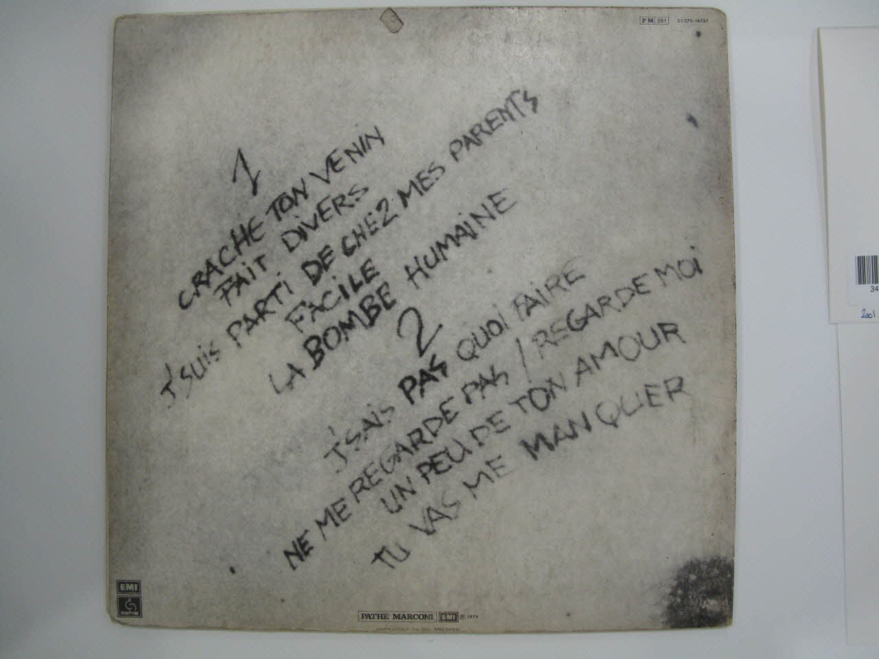 Télephone ; EMI Pathé-Marconi disque 33 tours J' suis parti de chez mes parents 1979 2001.69.16.129.1-3 Photo Mucem
