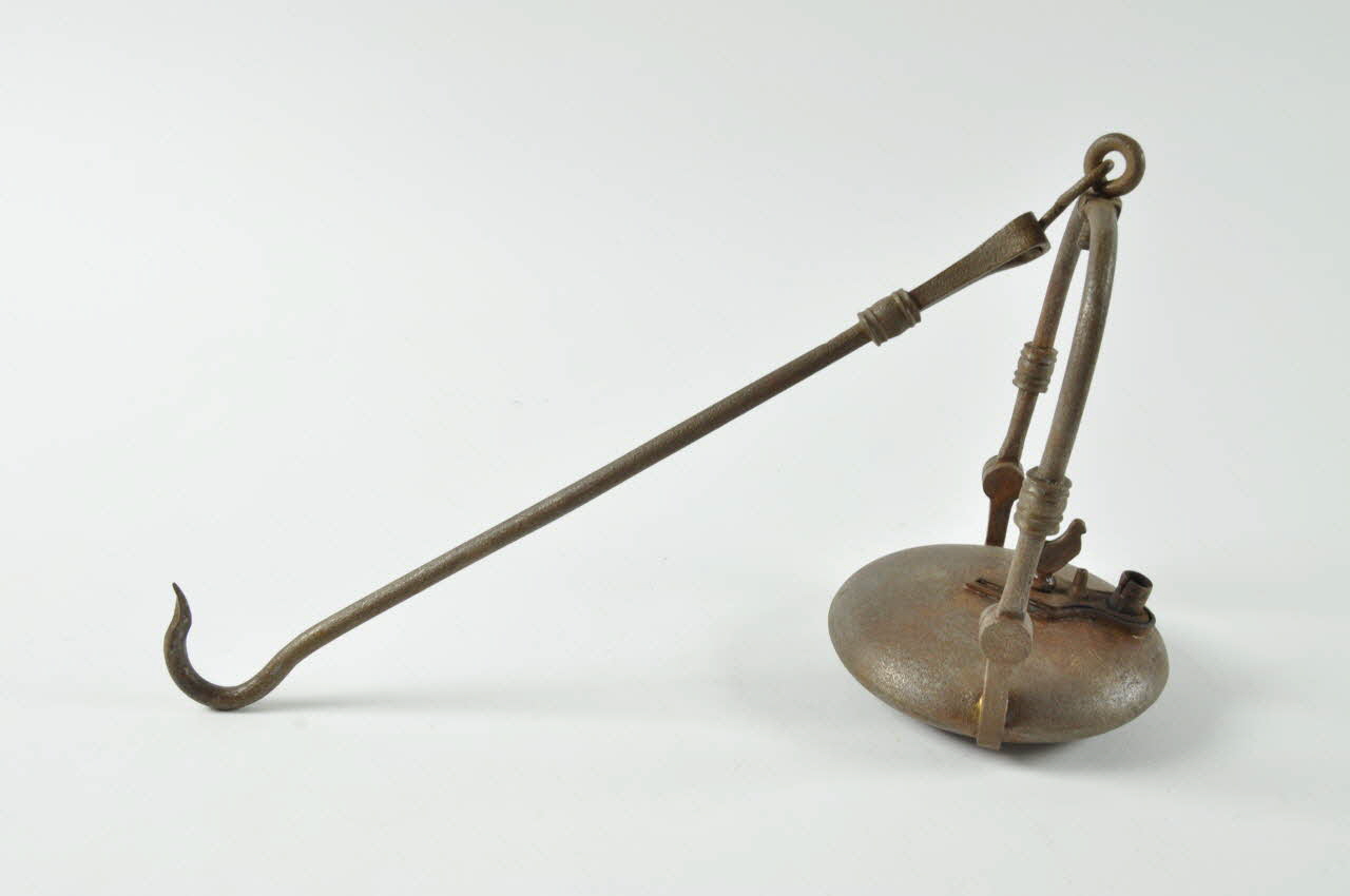 lampe de mineur 1850-1930 1943.57.3 Photo Mucem