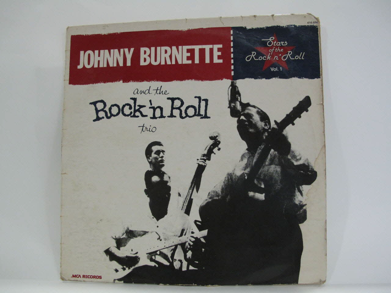 Dorsey Burnette ; Johnny Burnette ; Mca Records ; C.P.F. Barclay disque 33 tours Johnny Burnette and the rock'n roll trio 1956 2001.69.16.177.1-2 Photo Mucem