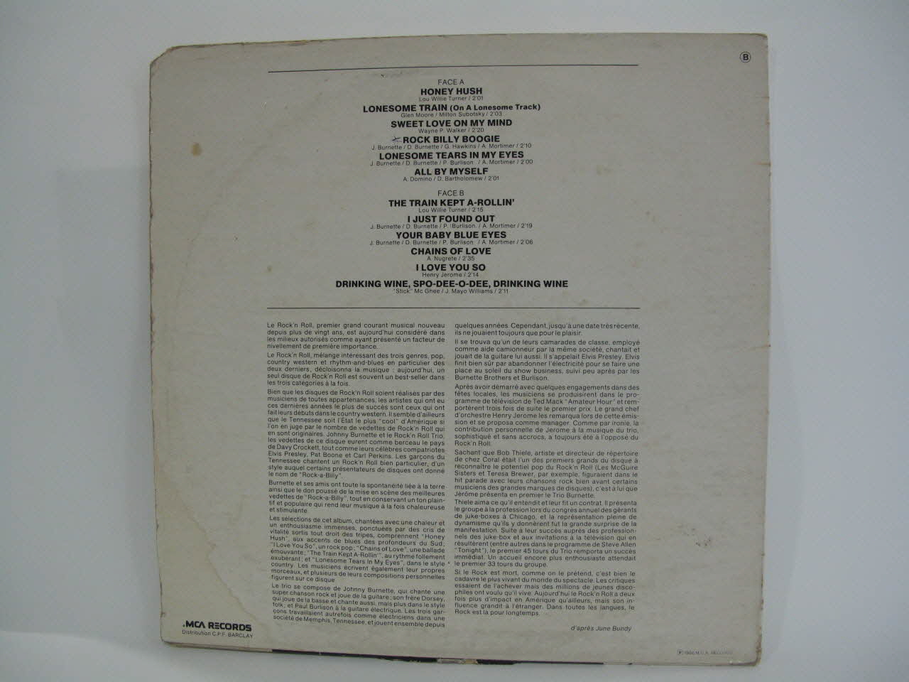 Dorsey Burnette ; Johnny Burnette ; Mca Records ; C.P.F. Barclay disque 33 tours Johnny Burnette and the rock'n roll trio 1956 2001.69.16.177.1-2  Photo Mucem