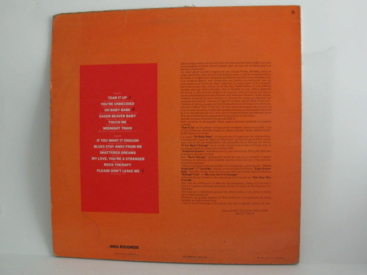 Johnny Burnette ; Mca Records ; C.P.F. Barclay ; Sorel disque 33 tours Johnny Burnette / Rock'n roll trio France 1956 2001.69.16.176.1-2 Photo Mucem