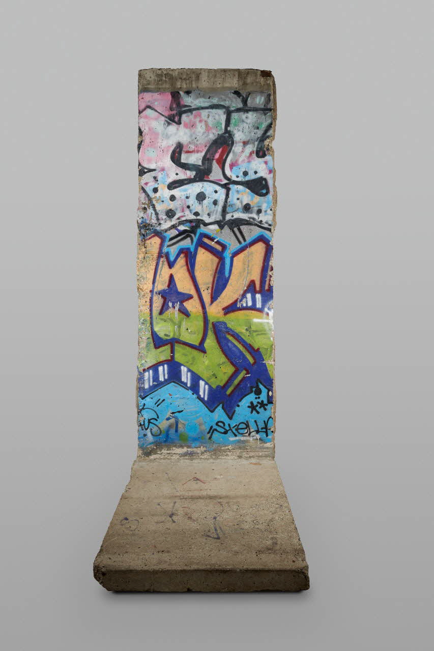 pan de mur Mur de Berlin Berlin, Allemagne 1974 2008.77.1 Photo Mucem / Marianne Kuhn