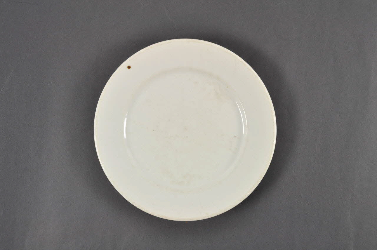 assiette autel de saint Expedit 1998.72.1.15 Photo Mucem