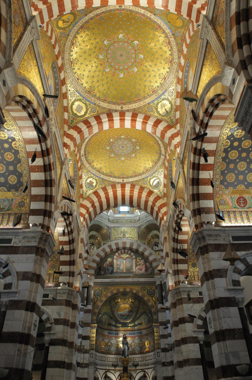 Christophe Fouin photographie Intérieur de la basilique Notre-Dame-de-la-Garde Provence-Alpes-Côte d'Azur, France 2008/10/30 PHP.2008.5.70 Photo