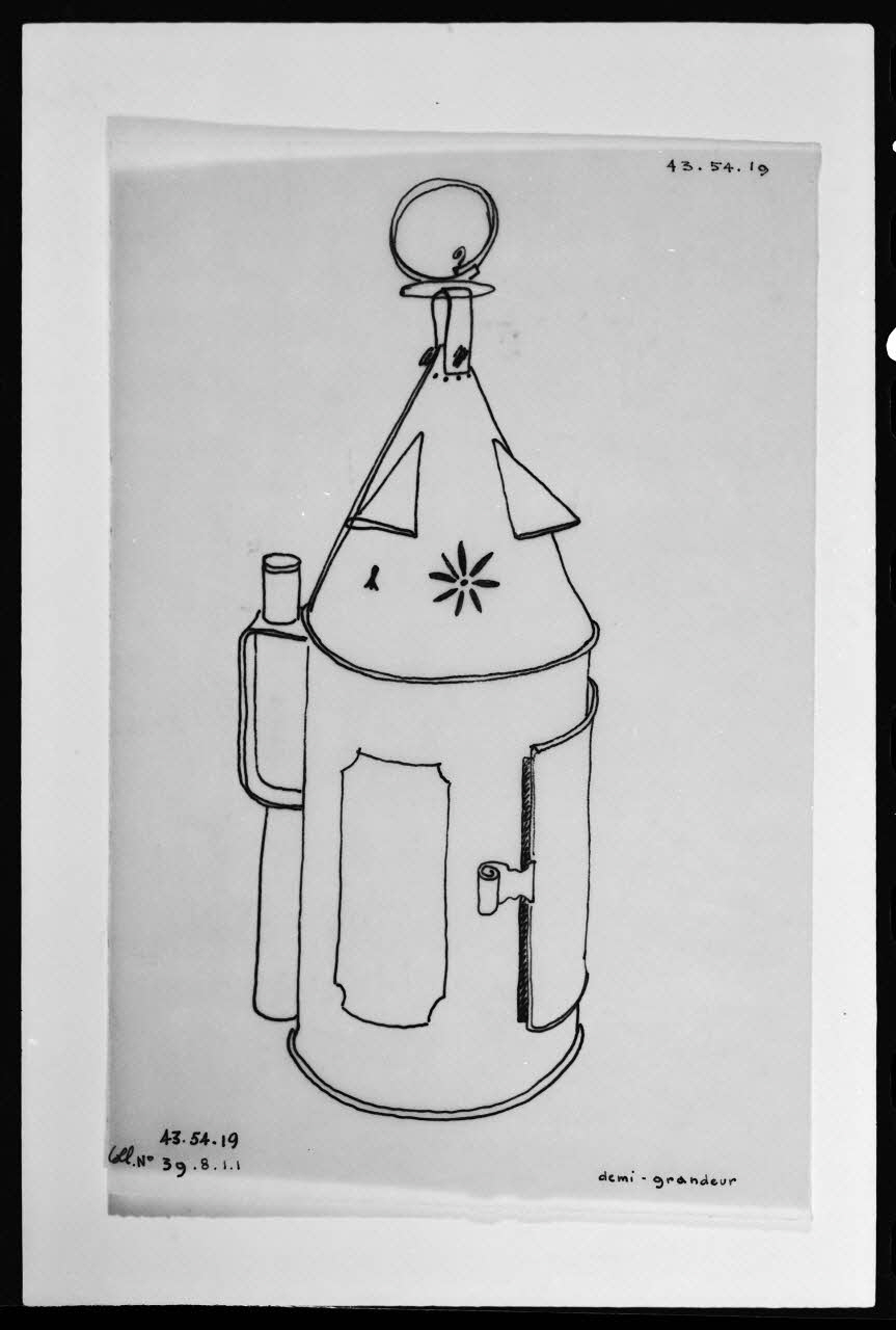 photographie Lanterne en tôle Ph.1975.12.473 Photo