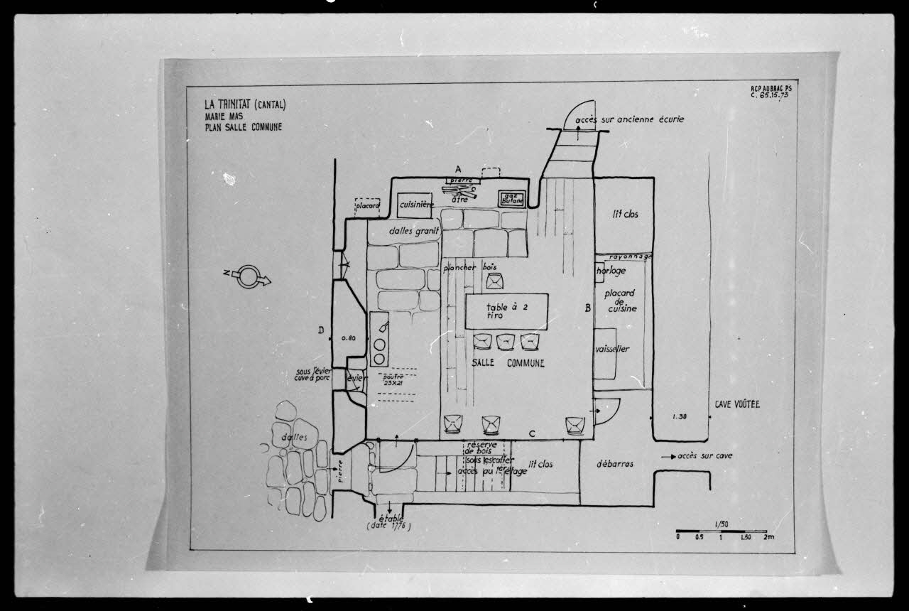 Nicaise photographie Plan de la salle commune de Madame Maris Mas. Calque Auvergne, France 1974 Ph.1975.16.50 Photo