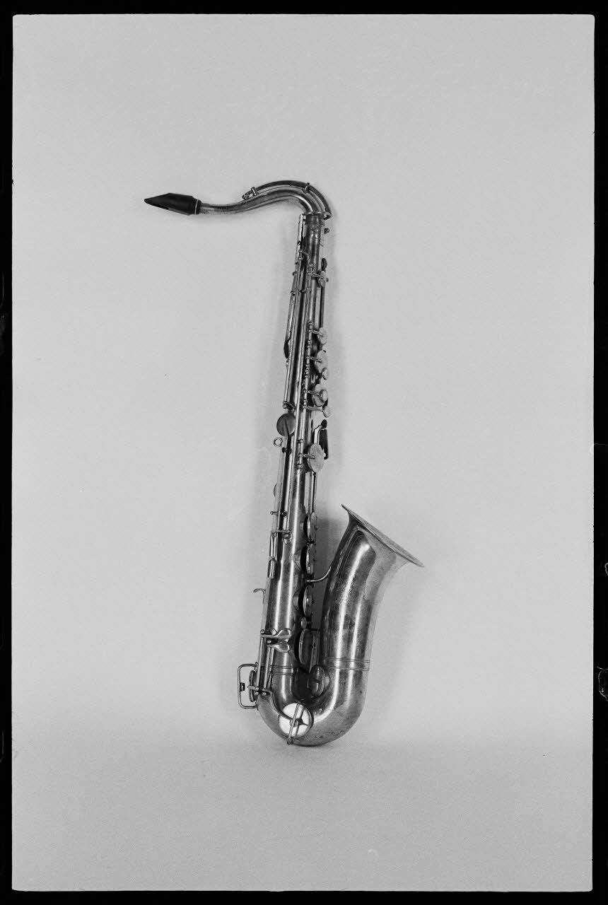 Réunion des musées nationaux - Grand Palais photographie Saxophone France 1974/12/1 Ph.1975.4.240 Photo