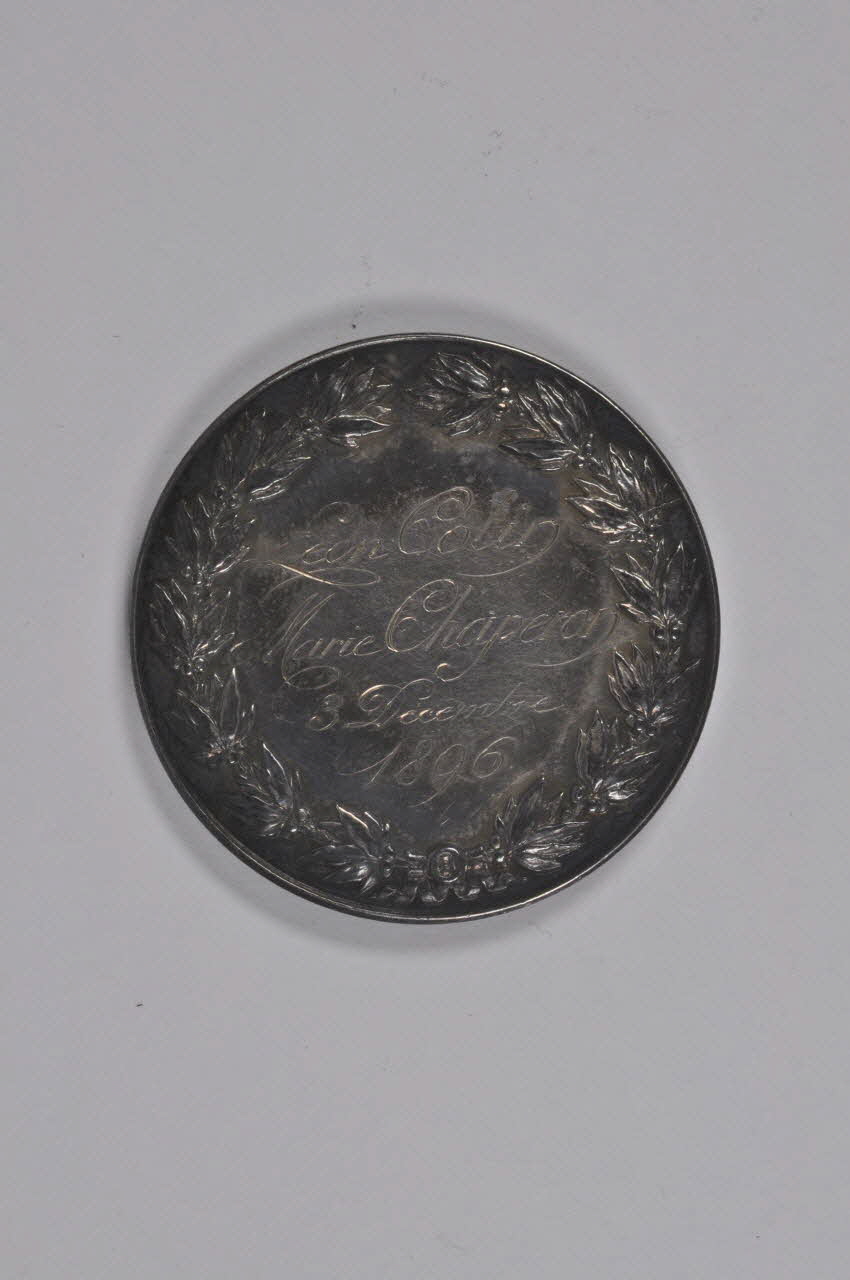 médaille de mariage Marie Chaperon 3 décembre 1896 1999.13.1 Photo Mucem