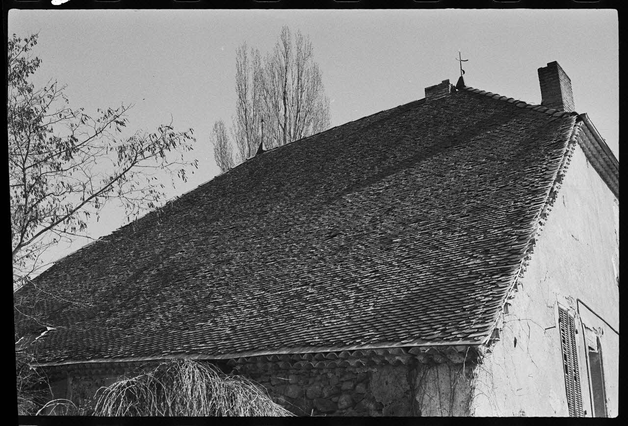 Patrick Loriano photographie Propriété de Monsieur Muret. Maison de type "gapençais" Provence-Alpes-Côte d'Azur, France 1974/8/1 Ph.1975.59.19 Photo