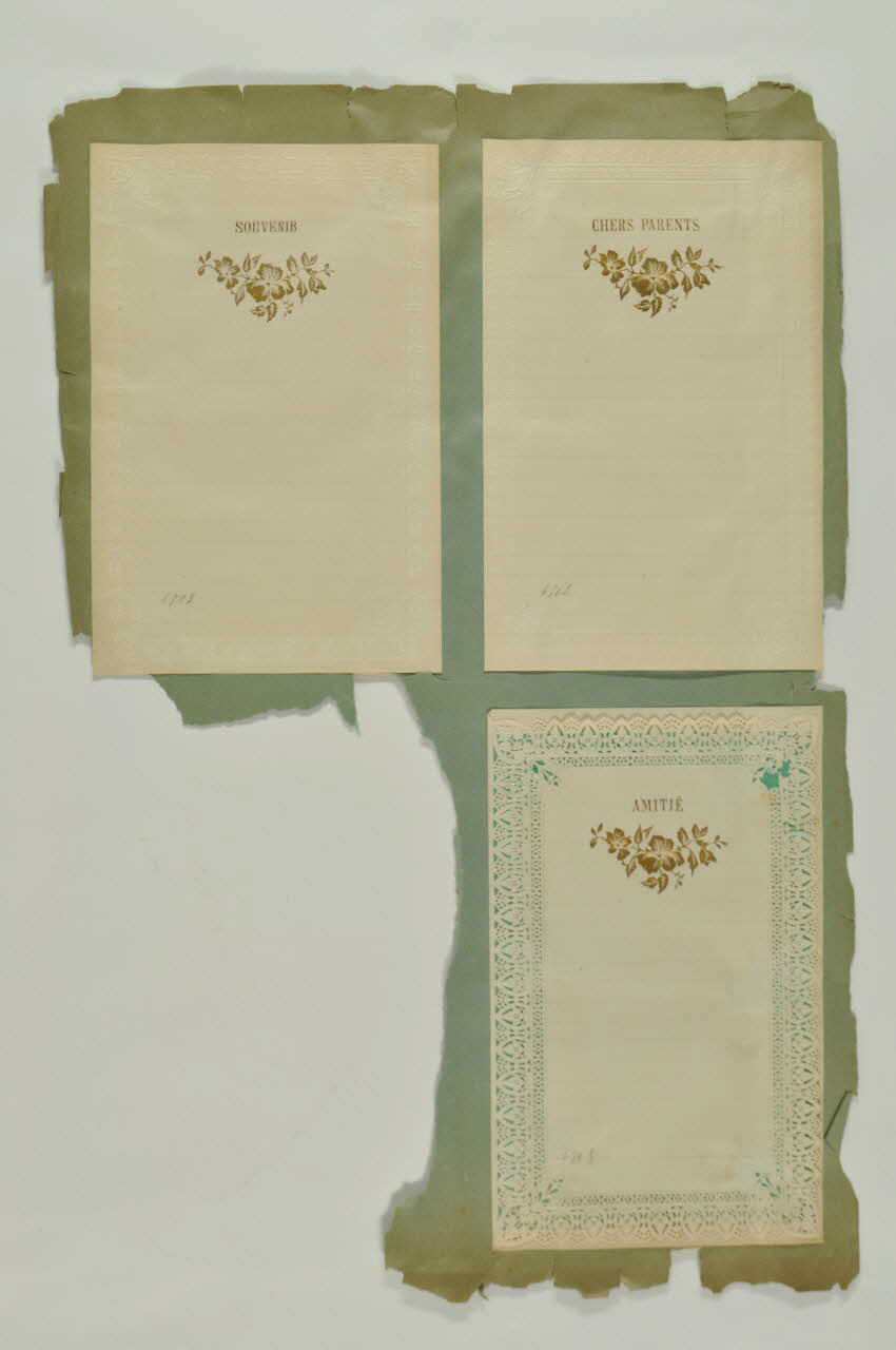 FEUILLE DE PRESENTATION Papier à lettre 1996.27.224 Photo Mucem