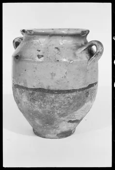 Jacques Hoepffner photographie Pot à graisse France 1976/12/1 Ph.1976.1.1337 Photo