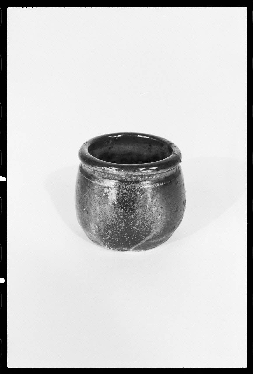 Jacques Hoepffner photographie Pot à yaourt France 1976/12/1 Ph.1976.1.1417 Photo