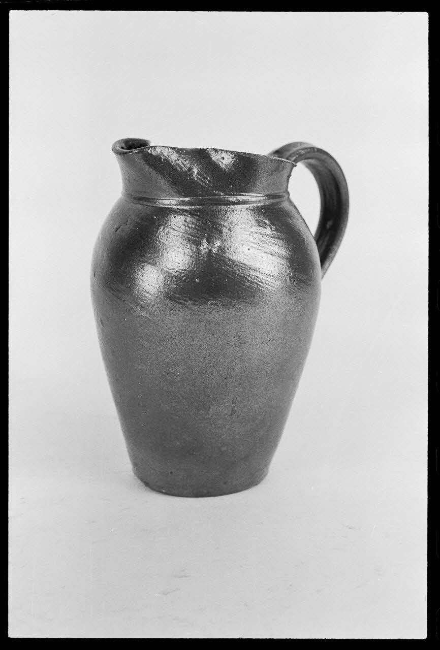 Alain Guey photographie Pot à crème France 1976/5/1 Ph.1976.1.184 Photo