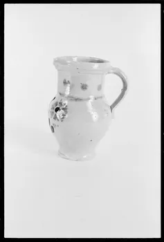 Alain Guey photographie Pichet Alsace, France 1976/6/1 Ph.1976.1.485 Photo