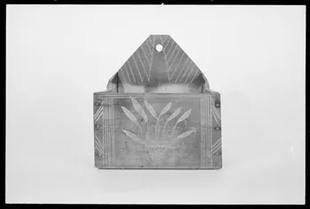 photographie Boîte à sel avec décor floral Ph.1976.1.60 Photo