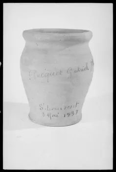 Jacques Hoepffner photographie Pot France 1976/7/1 Ph.1976.1.835 Photo