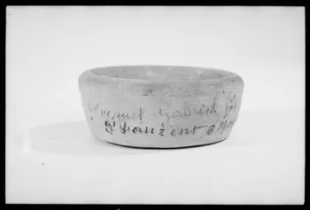 Jacques Hoepffner photographie Pot France 1980/7/1 Ph.1976.1.841 Photo
