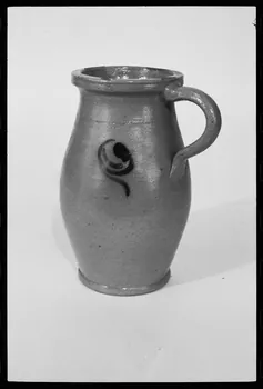 Jacques Hoepffner photographie Pot à lait France 1976/7/1 Ph.1976.1.953 Photo