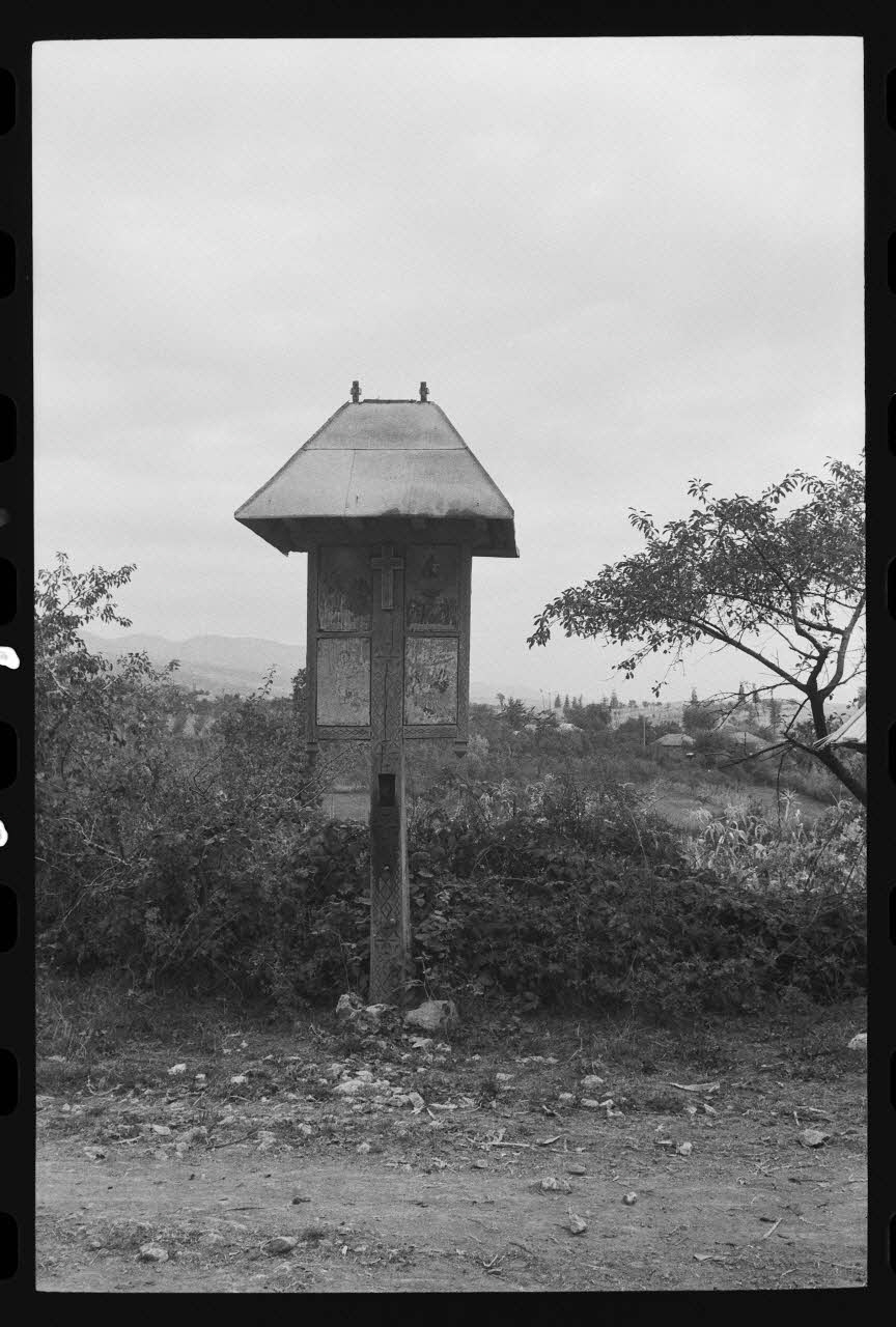 Jean Cuisenier photographie Enquête conduite par Jean Cuisenier en Roumanie (septembre 1975) Olténie, Roumanie 1975/9/1 Ph.1976.148.148  Photo