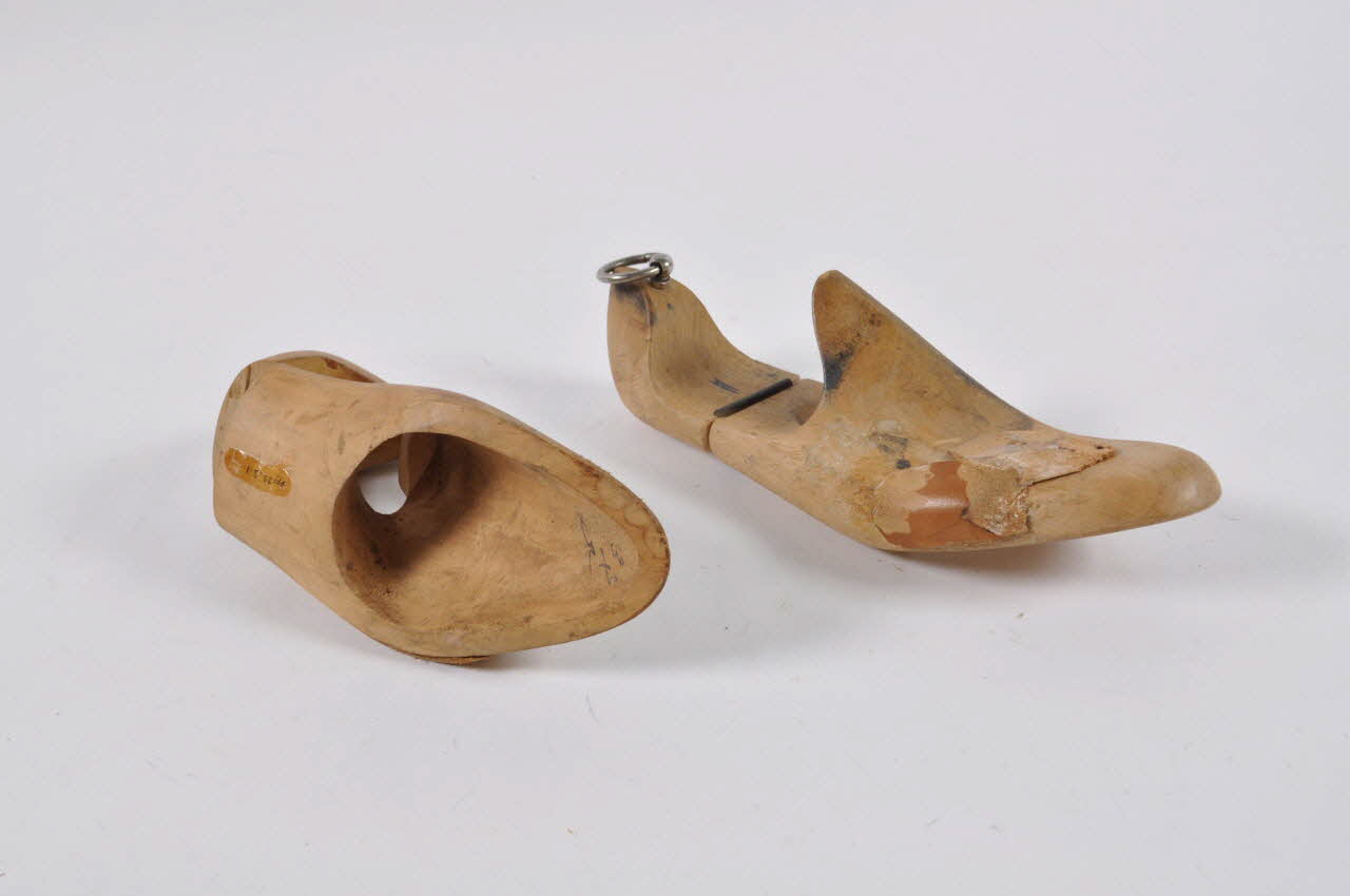 FORME A CHAUSSURE 1999.22.2.1-2 Photo Mucem