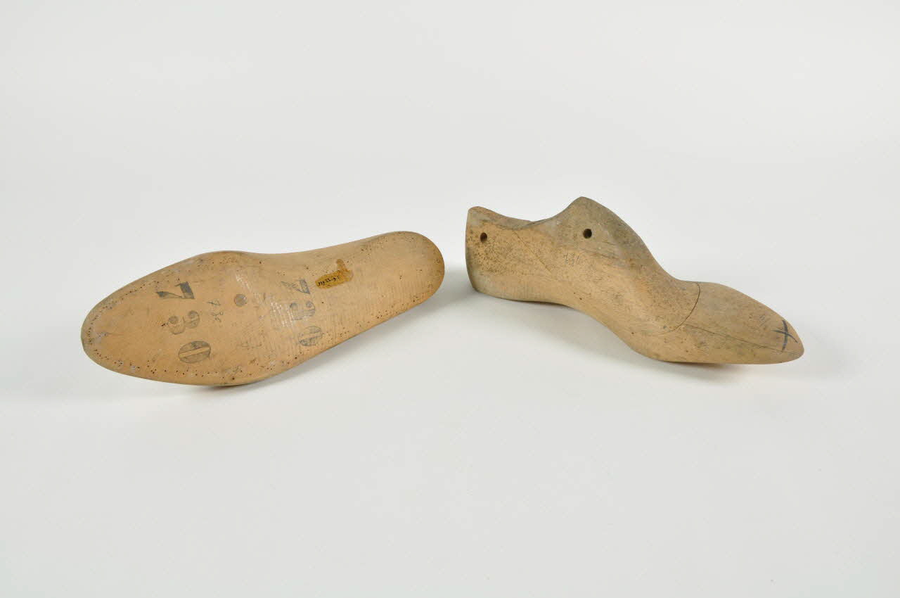 FORME A CHAUSSURE 1999.22.9.1-2 Photo Mucem