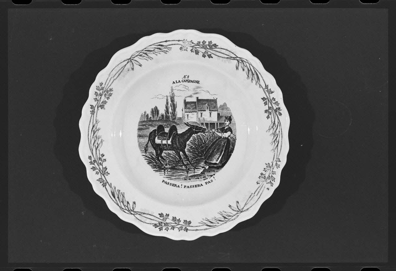 Marc Beaudenom photographie Assiette Languedoc-Roussillon, France 1979 Ph.1979.1.23 Photo