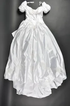 robe de mariée 1999.35.1.1 Photo Mucem