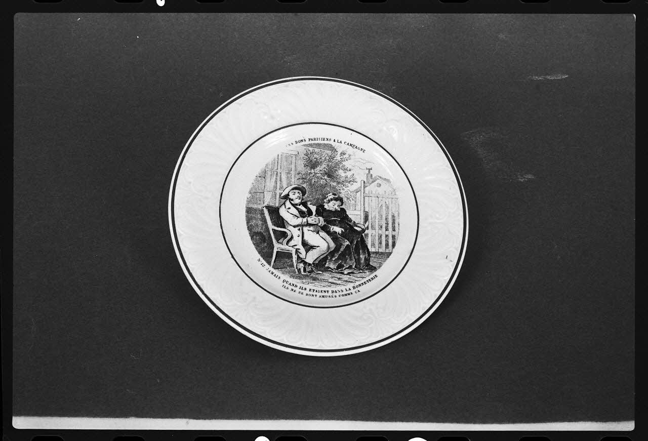 Marc Beaudenom photographie Assiette plate Rhône-Alpes, France 1979 Ph.1979.1.448 Photo
