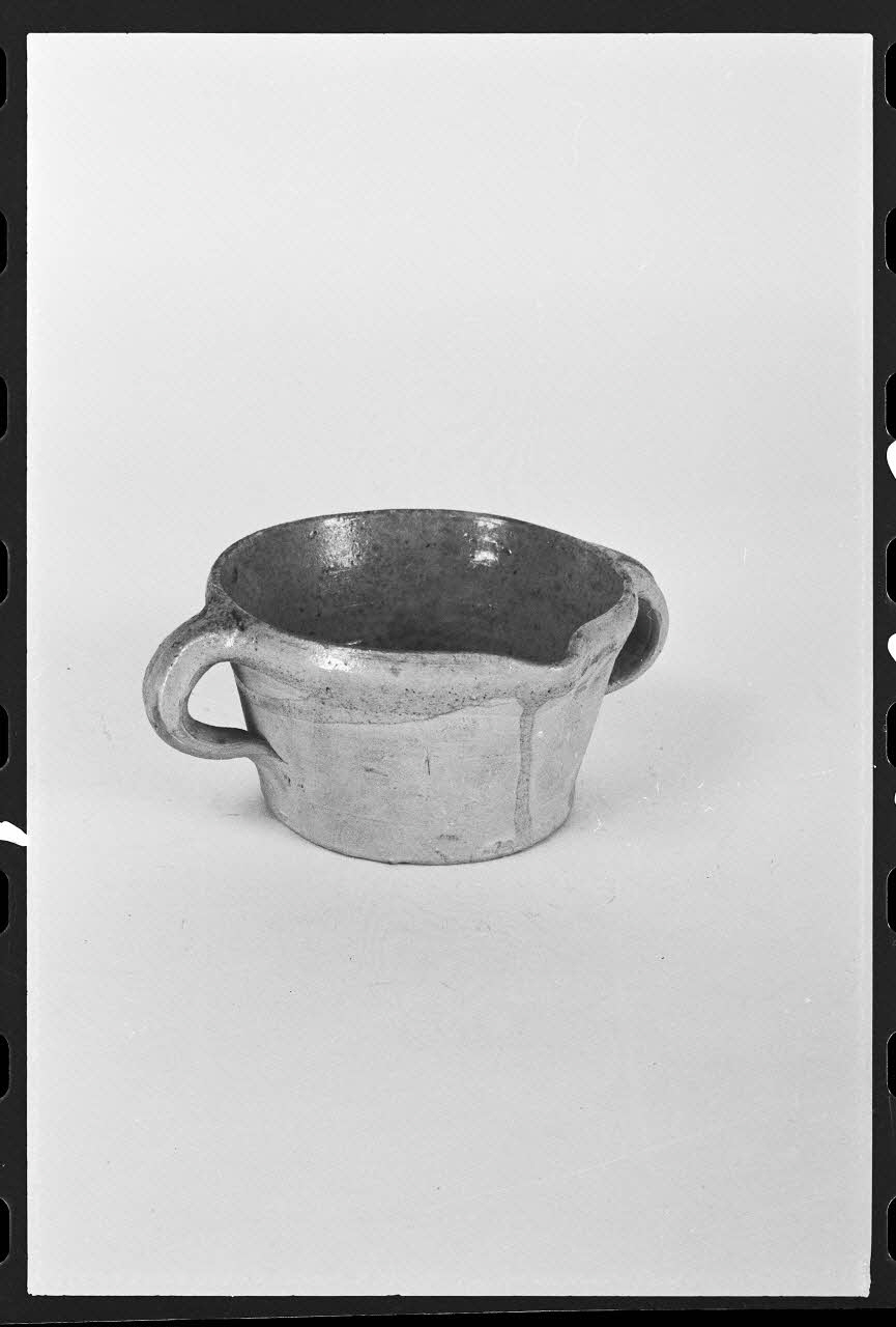 Marc Beaudenom photographie Terrine à lait Corse, France 1979 Ph.1979.1.626 Photo