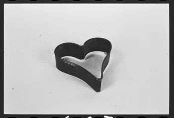 Marc Beaudenom photographie Emporte-pièce de pâtissier Ile-de-France, France 1979 Ph.1979.1.667 Photo