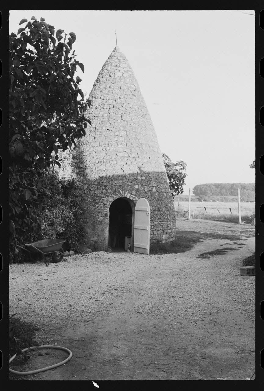 photographie MNATP. Chantier 1425. Enquête sur l'architecture rurale de la France (1968-1990) Ph.1979.305.7 Photo