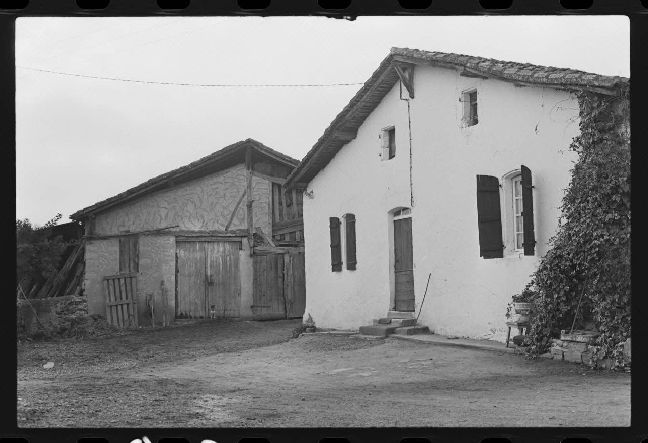 photographie MNATP. Chantier 1425. Enquête sur l'architecture rurale de la France (1968-1990) Ph.1979.316.83 Photo