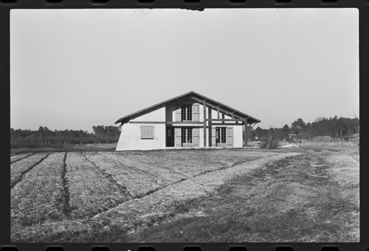photographie MNATP. Chantier 1425. Enquête sur l'architecture rurale de la France (1968-1990) Ph.1979.316.9 Photo