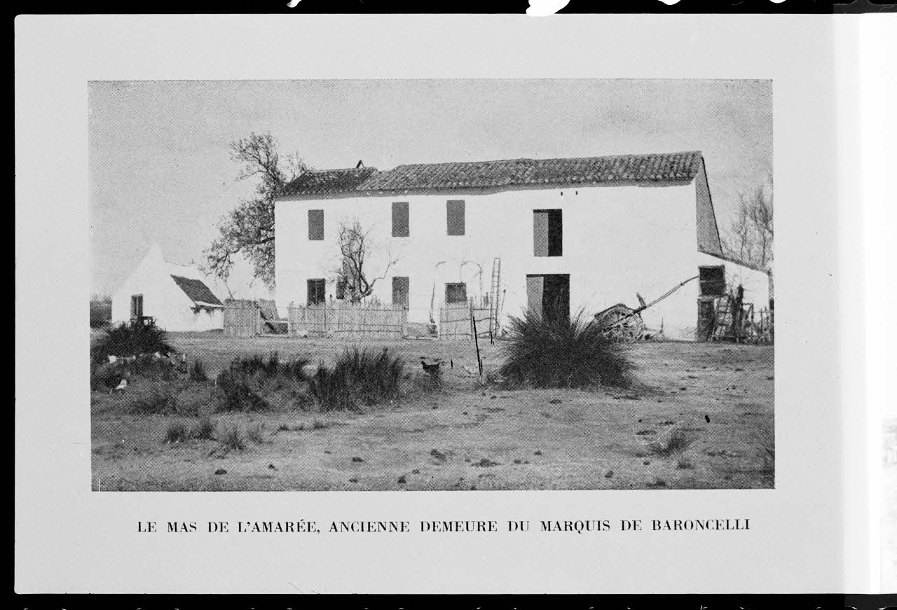 photographie Mas de l'Amarée : ancienne demeure du Marquis Broncelli Ph.1979.329.1 Photo